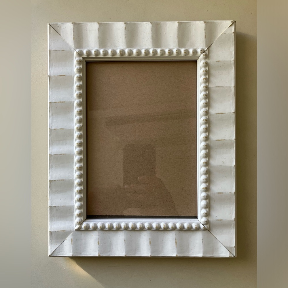 Broyhill Picture Frame